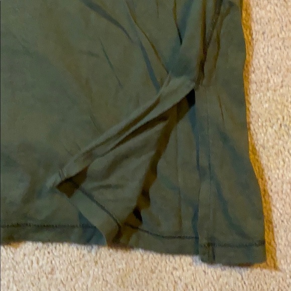 Green Lucky Jeans top - Picture 2 of 3